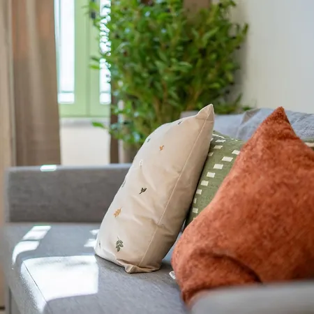 The Simon Residences - Marina Escape Apartman *